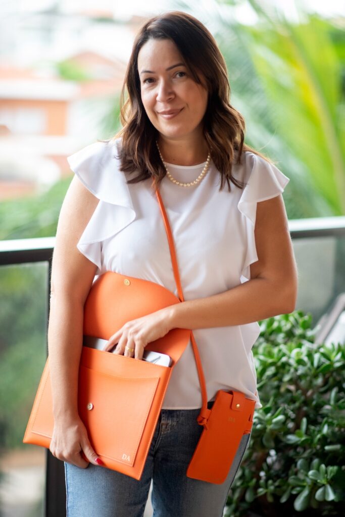 Brindes para eventos corporativos em couro sintético cramby